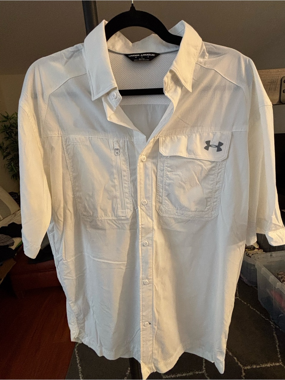 Under Armour heat gear vented button up shirt
